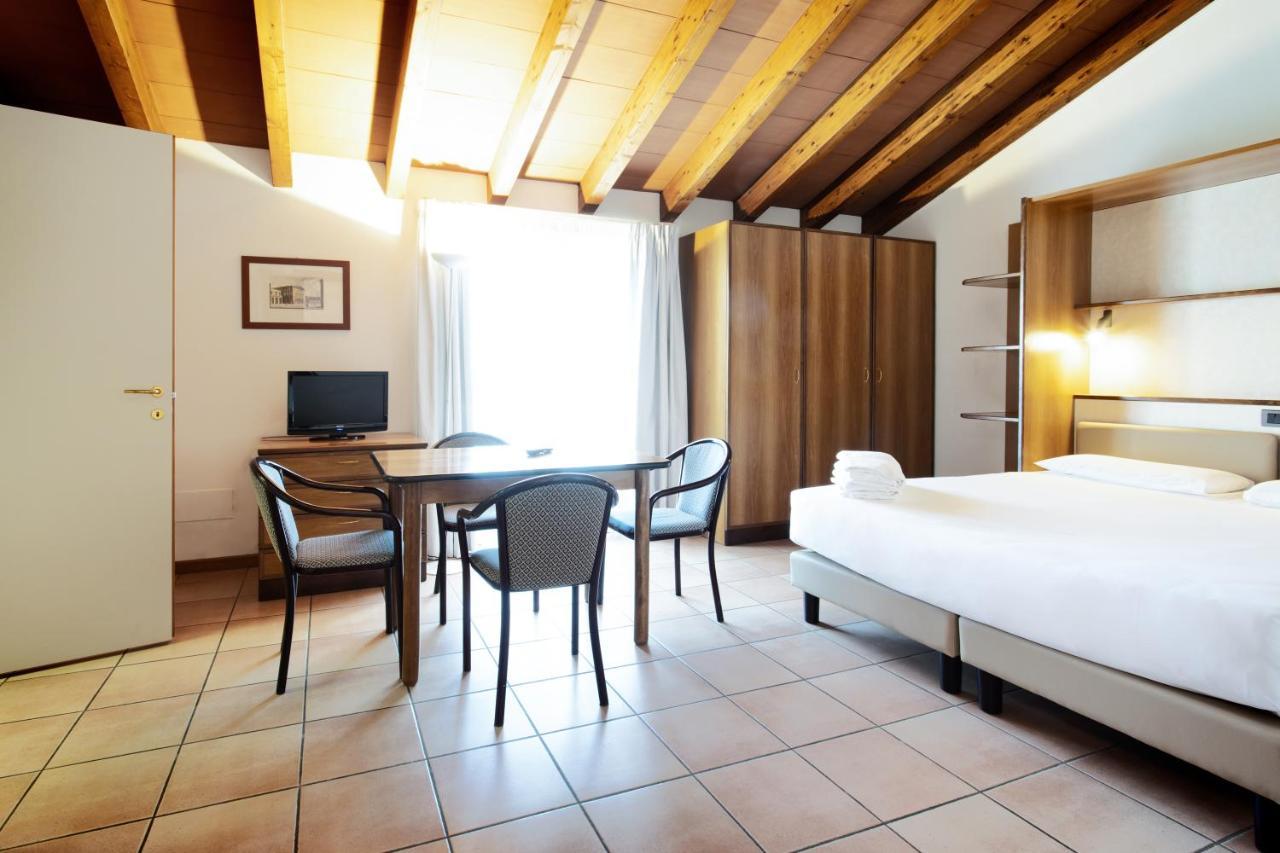 Residenza Le Cupole Aparthotel Parma Luaran gambar